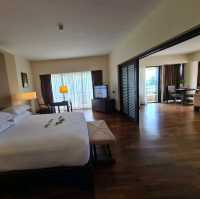 Time to Phuket Let's Relax @ HILTON Suite 