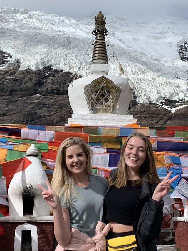 Stunning Glacier in Tibet 