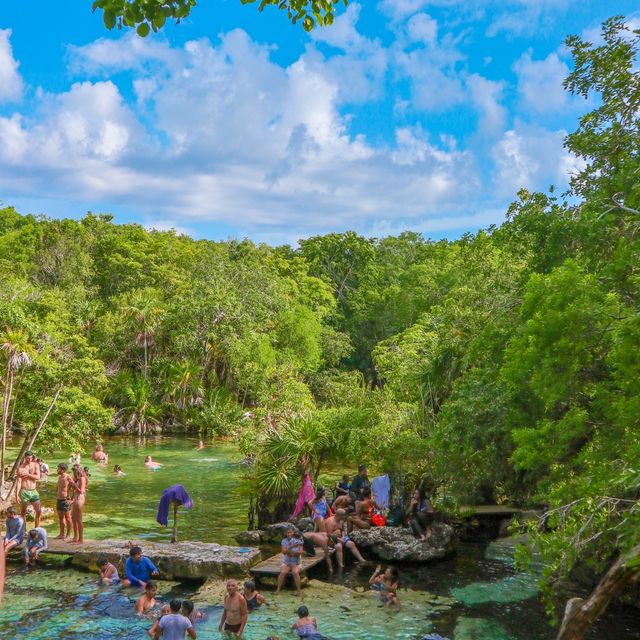 자연이 만든 수영장 Cenote Azul