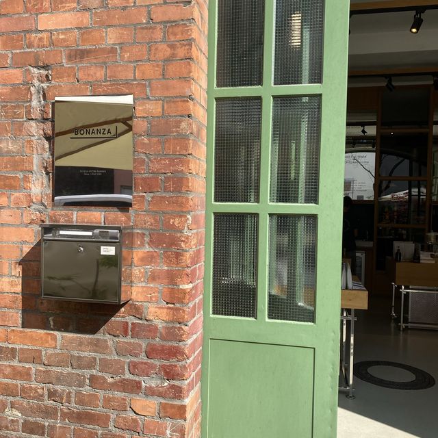 독일 베를린 | 베를린 3대 카페 중 하나 ‘Bonanza Coffee Roasters’ 