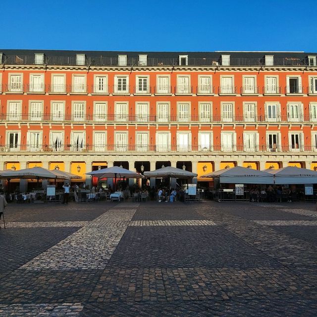 Madrid Square 