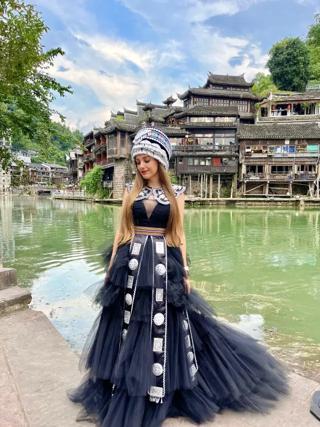 Unforgettable experience in Fenghuang!🖤