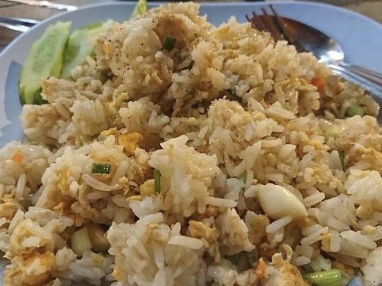 Aroi Jung ร้านอาหารอร่อยจัง ตามสั่ง