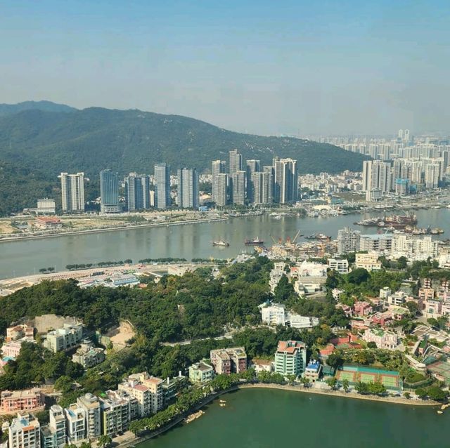 61 層樓高的澳門塔