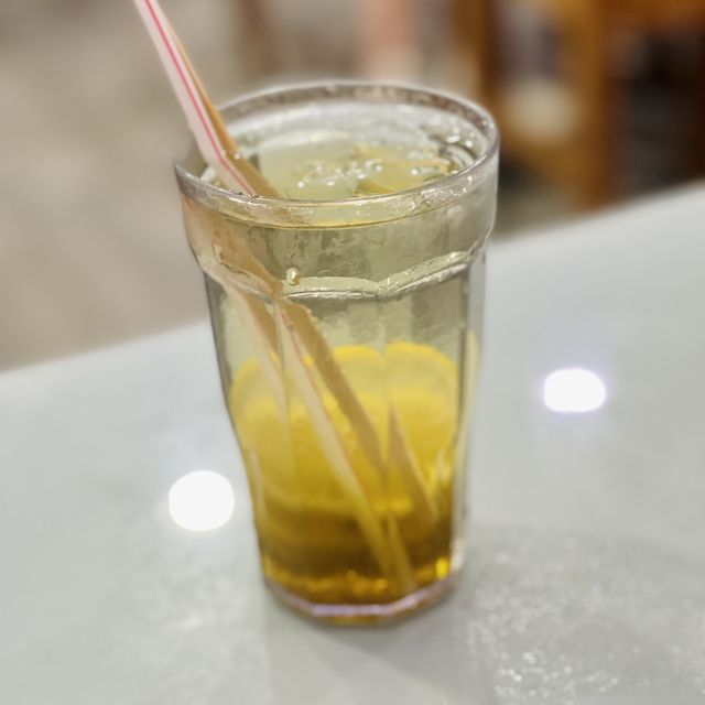 惹火川菜小店