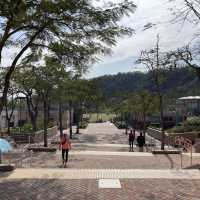超大型公園草地同設施