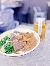 裝修新穎 味道正宗的港式車仔麵
