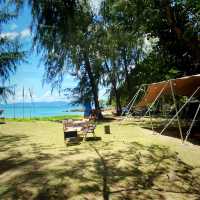 Lovely beach bar at Nina beach camp