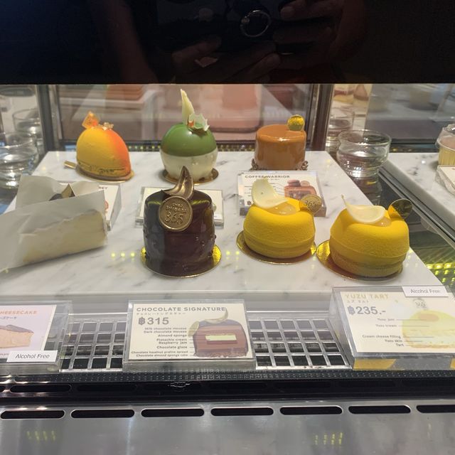 Cheese Cakeแสนอร่อย อยู่ใน รร.Nikko ทองหล่อ