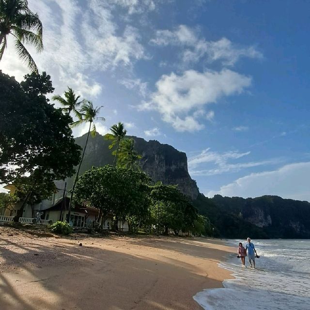 KRABI : HIDDEN PARADISE
