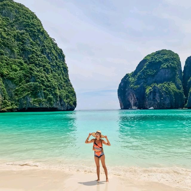 ห้องพักริมหาดป่าตองพร้อมทริปเกาะพีพี ~ อ่าวมาหยา