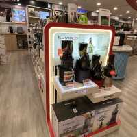 Best Denki, one-stop electronics store
