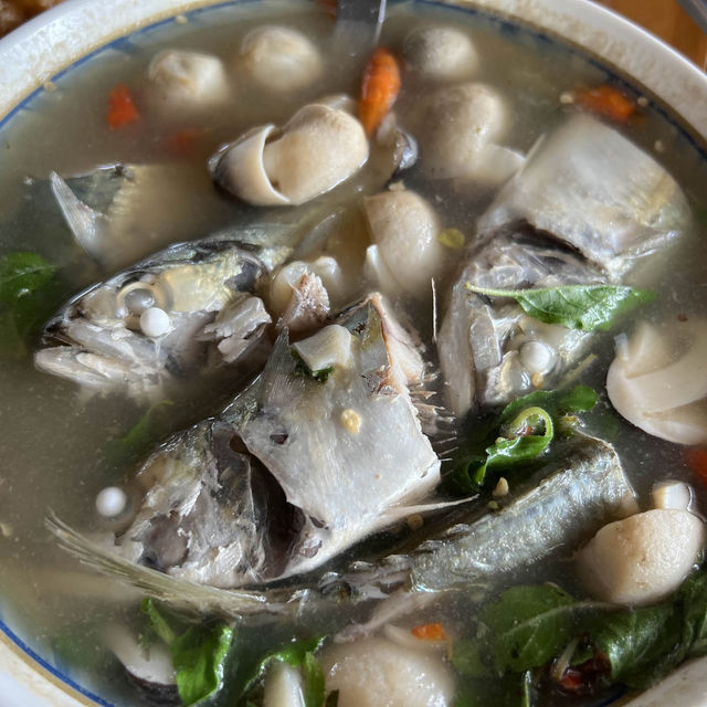 ร้านเพชรในรู ครัวหัวบ้าน 