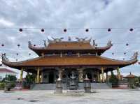 Lian Hua San Ching Tien Temple
