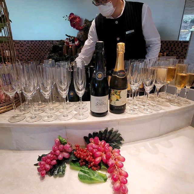 皇家太平洋酒店 ~ 柏景餐廳 ~ 聖誕午餐2021 