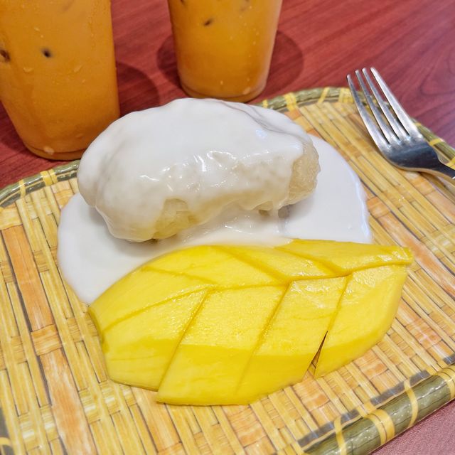 休閑泰國菜午餐