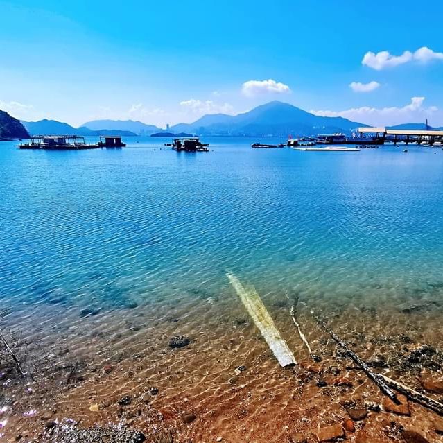 純樸寧靜安閒的小島