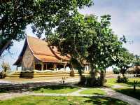 วัดเรืองแสง สิรินธรวรารามภูพร้าว(วัดภูพร้าว)