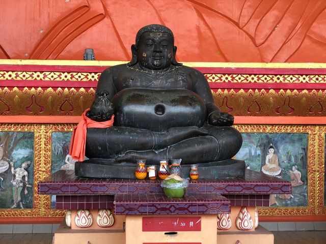 Wat Photivihan (Sleeping Buddha)