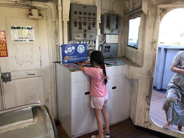 臺南景點  安平定情碼頭德陽艦園區