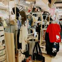 アイヌ文化にふれられるお土産店
