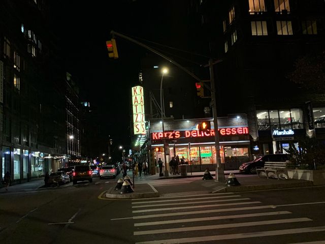 Prince pizza NewYork -the king of square 🍕
