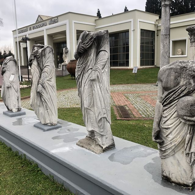 ニコメディアの遺跡からの発掘品が集約された博物館