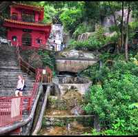 Ten Thousand Buddhas Monastery 