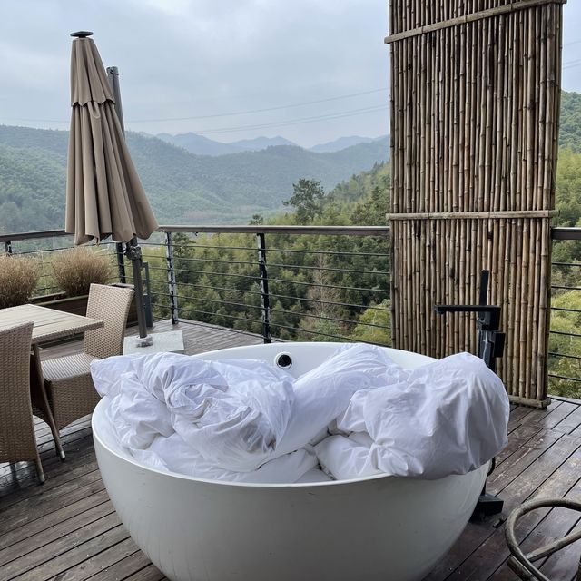 Hot spring ♨️ villa in the bamboo forest 