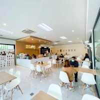 POLAR POLAR​ CAMPUS​ CAFE