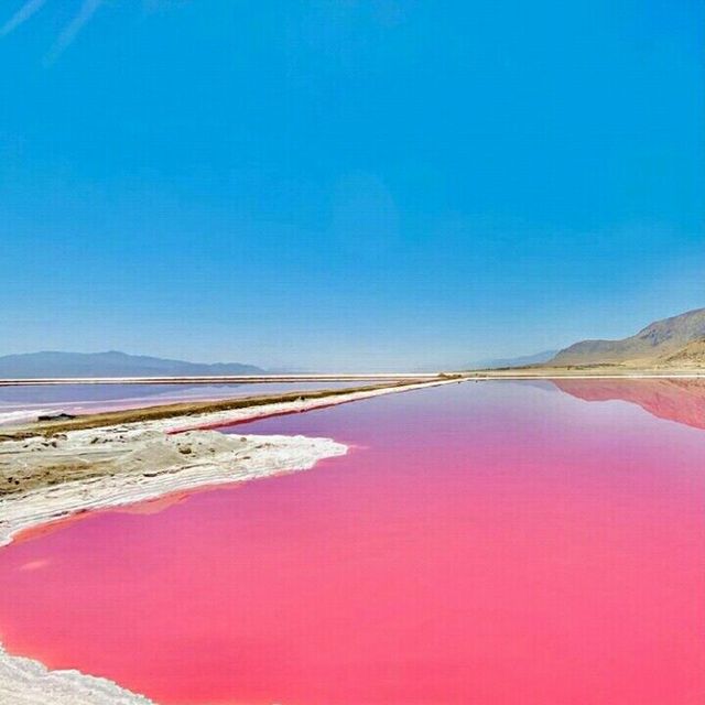 The pink lake of Iran or mars?