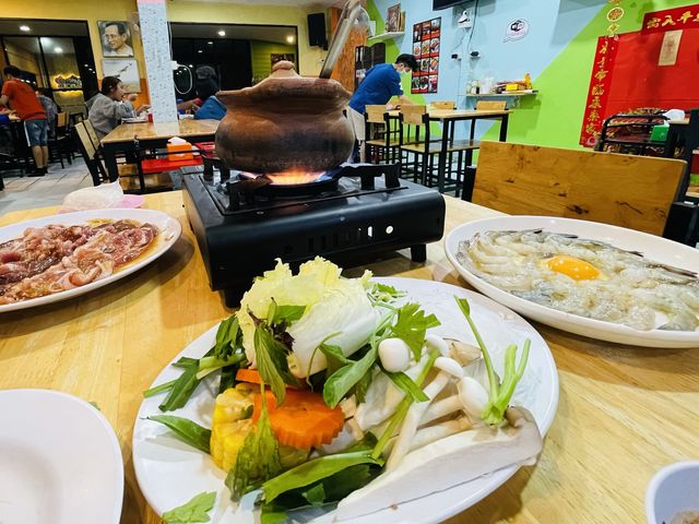 ตำแหลก แหกดึก อิ่มจุกๆที่ทุ่งสง