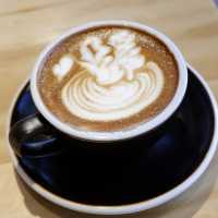 簡約木系中式Cafe