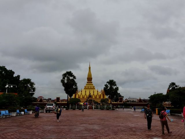 Pha That Luang