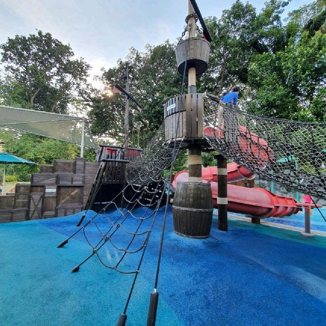 Shangri-La Singapore, Splash Zone