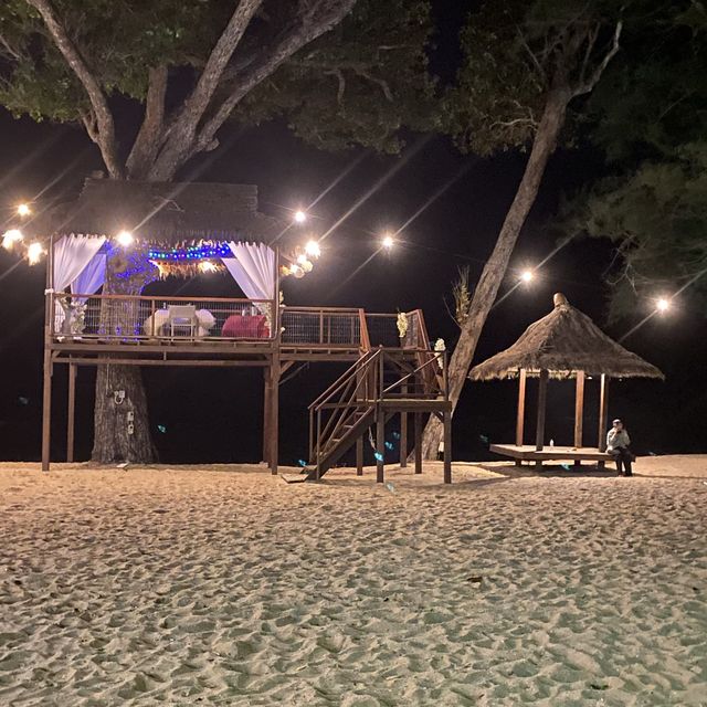 playing sands at Sands & Sandals Desaru