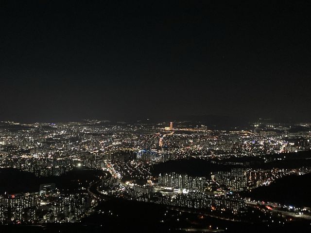 대전 시내가 한눈에 보이는 [식장산전망대]