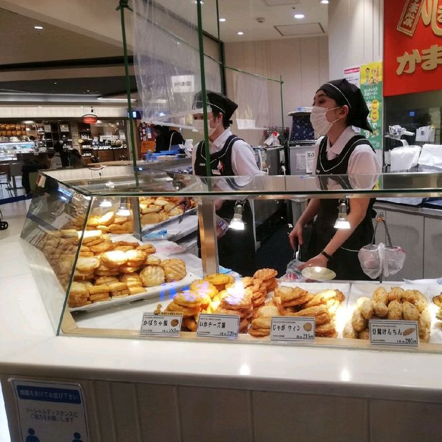 [千歳]自宅用🆗お土産にも😆👌❤️「かま栄」のカマボコ🍽️