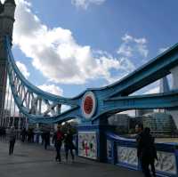 สะพานทาวเวอร์บริดจ์ (Tower Bridge) 
