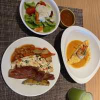 Breakfast หลากหลายที่เลอเมอริเดียนเขาหลัก