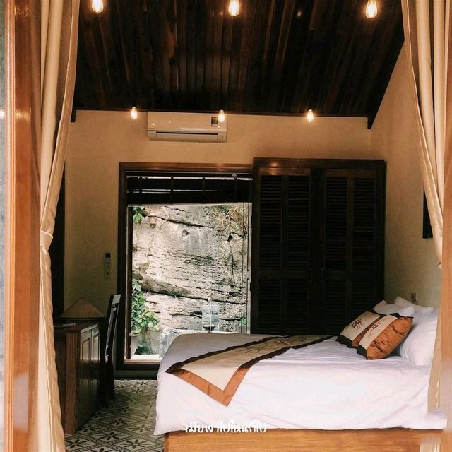 Mua Cave Ecolodge (Hang Mua Mountain)