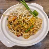 ร้านยำแซ่บ สาขาฟิวเจอร์