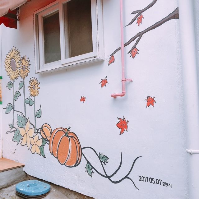 【韓国】梨花洞壁画村