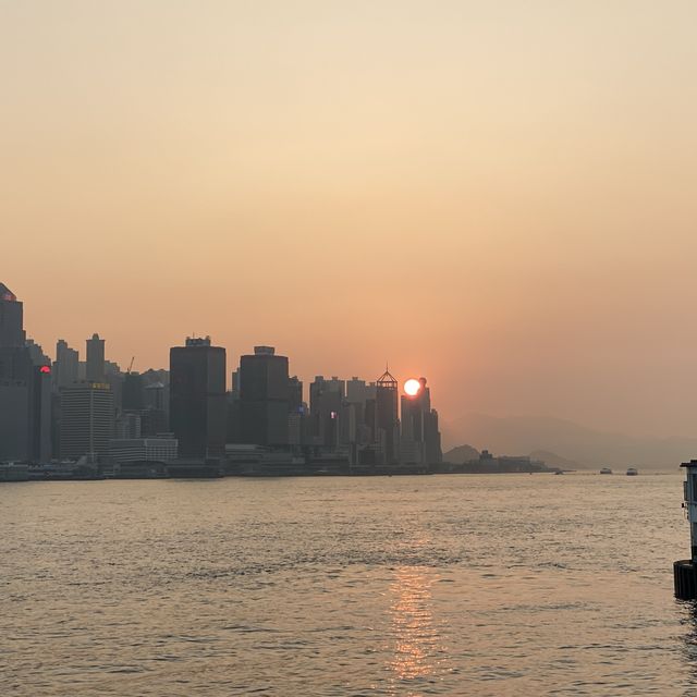 ［尖沙咀文化中心廣場］- 日落打咭位🌞