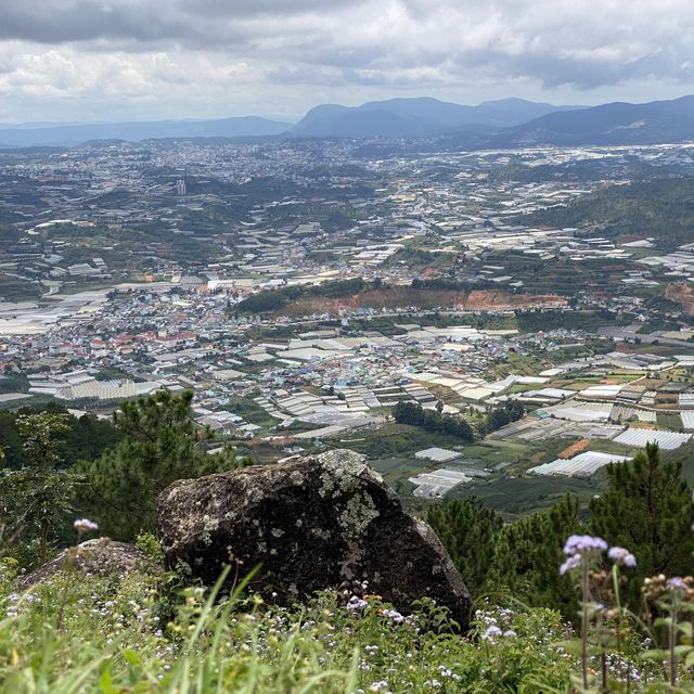 Finally reach Langbiang Dalat Vietnam!