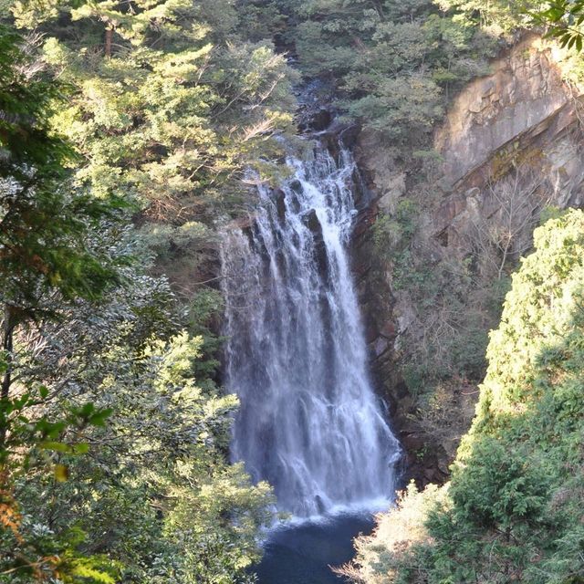 日本霧島隱藏版奇觀瀑布