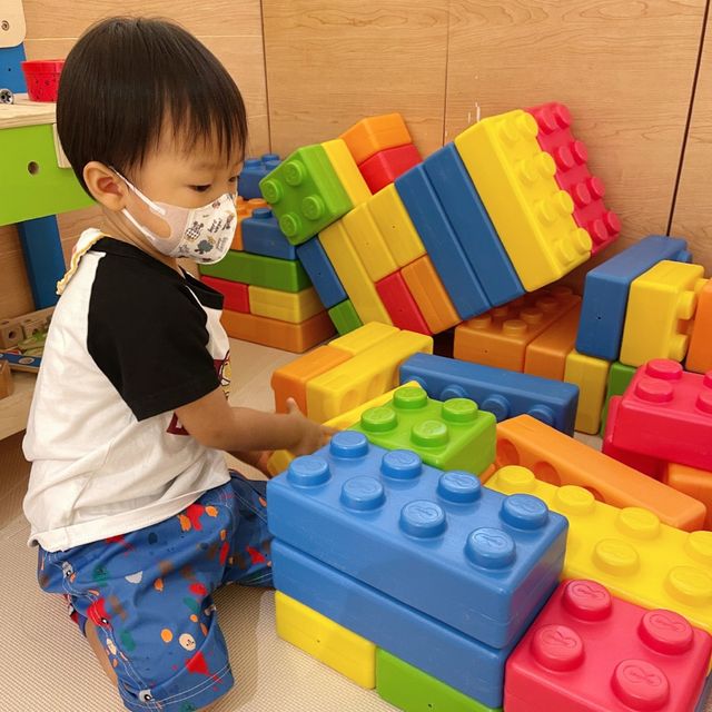 【 室內沙池遊樂場 】