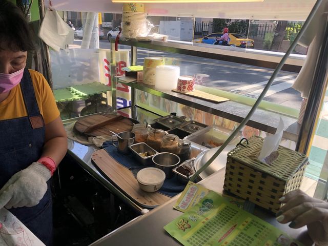 水湳探店  傳統早餐 妤家飯糰