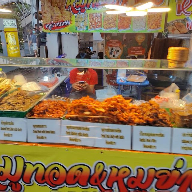 tonsai market