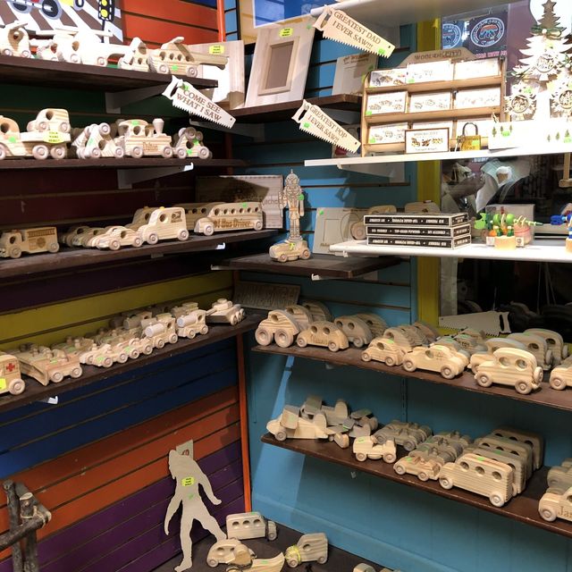 美國｜喬治亞州 海倫小鎮 手工木製玩具店